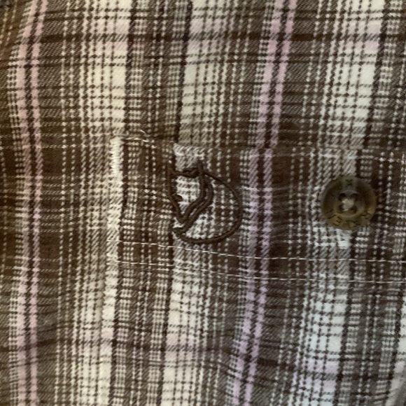 Women’s Fjallraven button down shirt - Picture 4 of 7